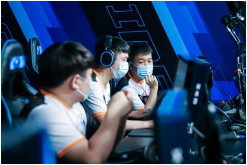 团延续胜利 团延续胜利