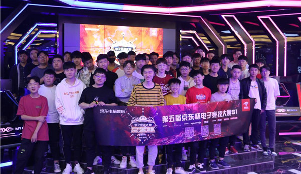 他们在面对 他们在面对