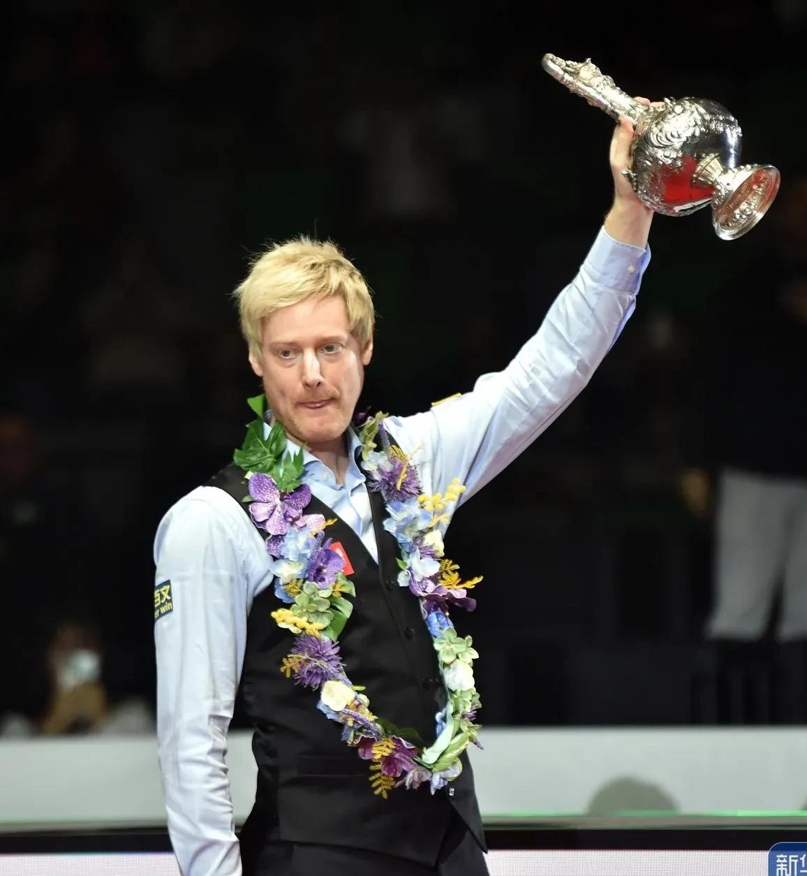 出了惊人的 出了惊人的